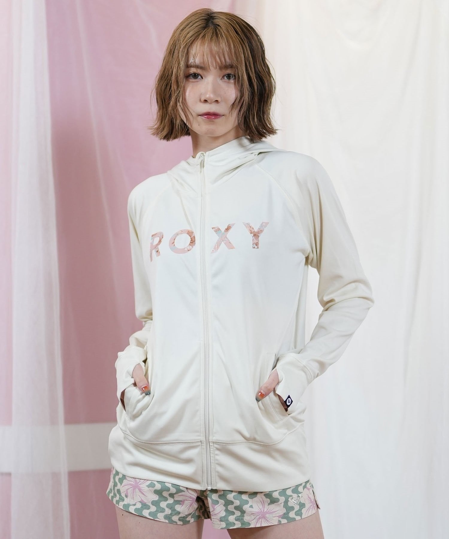 ROXYラッシュガードRLY251041