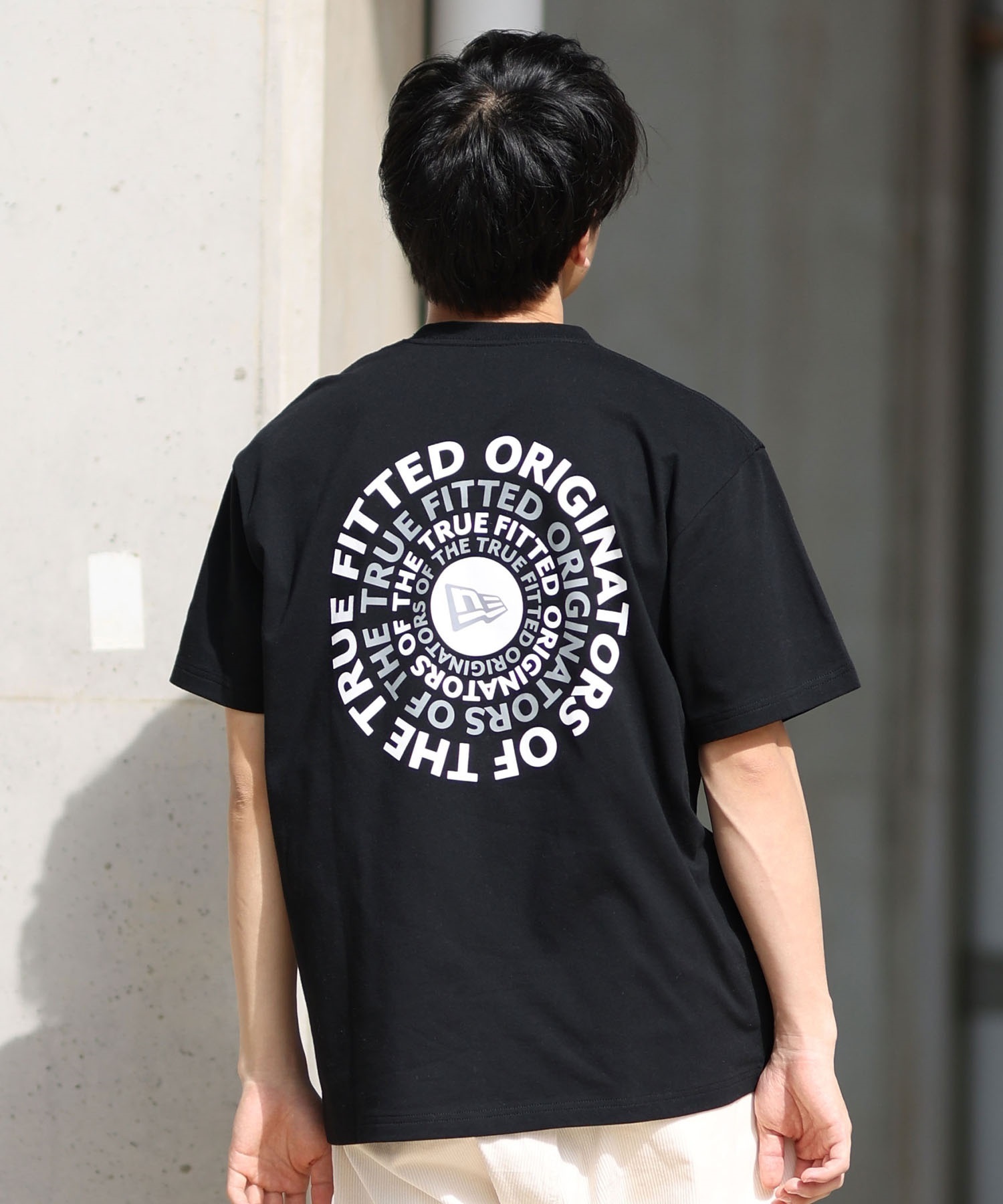 NEW ERA ニューエラ 半袖 Tシャツ メンズ ロゴ バックプリント Circle OOTTF 14410113(BK-M)