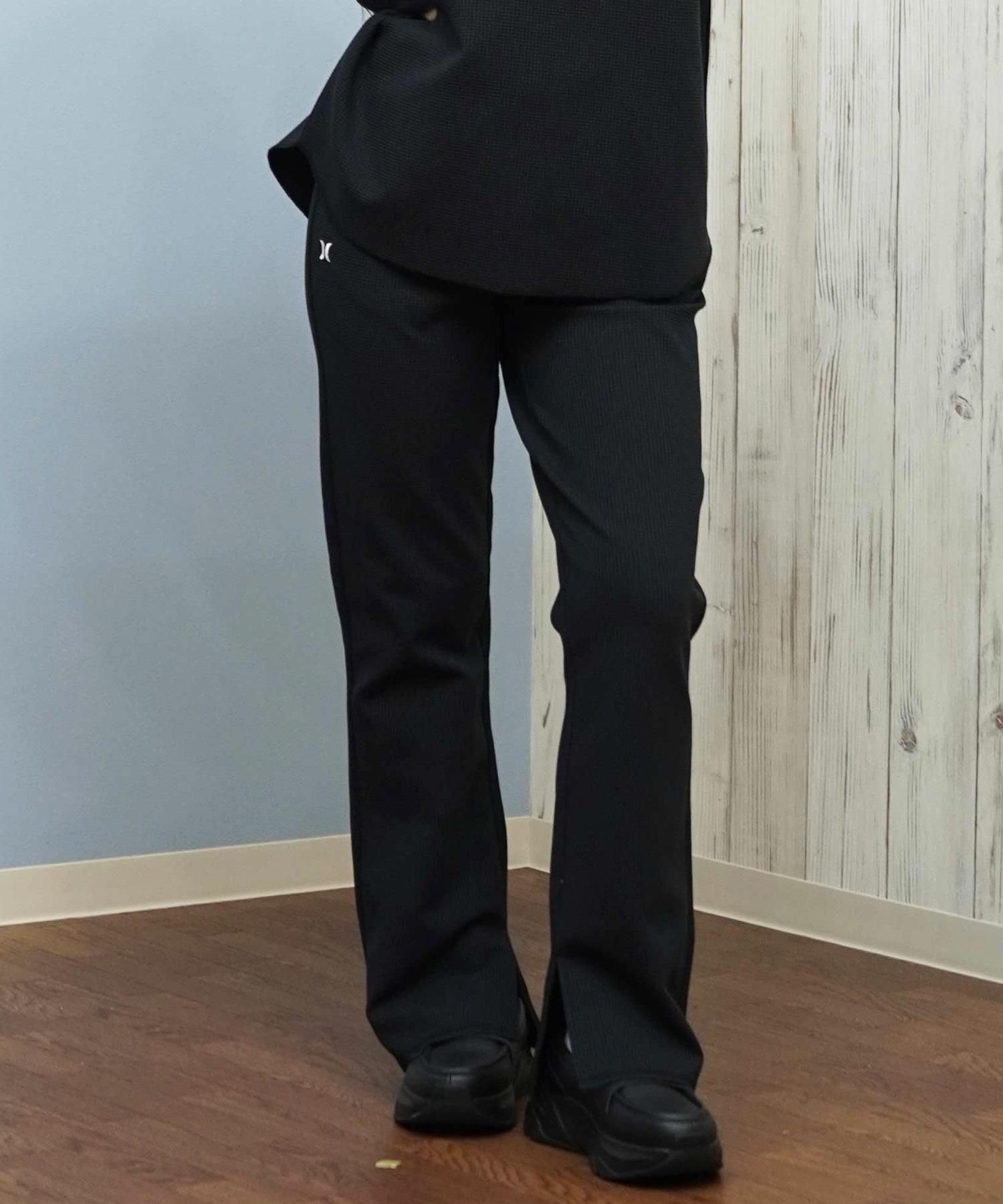 Hurley ハーレー ロングパンツ レディース サーマル ワッフル素材 ロゴ ワンポイント セットアップ対応 THERMAL PANTS WCPT252049(BLK-M)