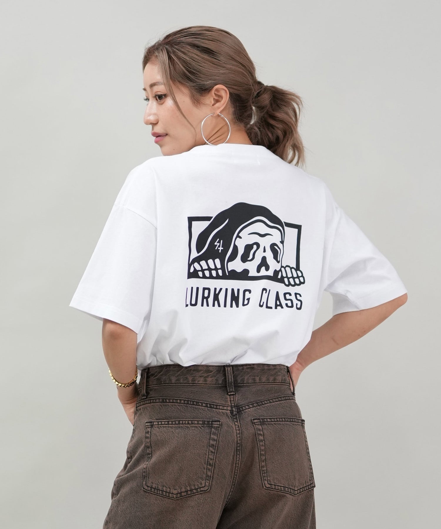 LURKING CLASS ラーキングクラス 半袖 Tシャツ レディース オーバーサイズ ユニセックス ST25STM01W ムラサキスポーツ限定(WHITE-M)