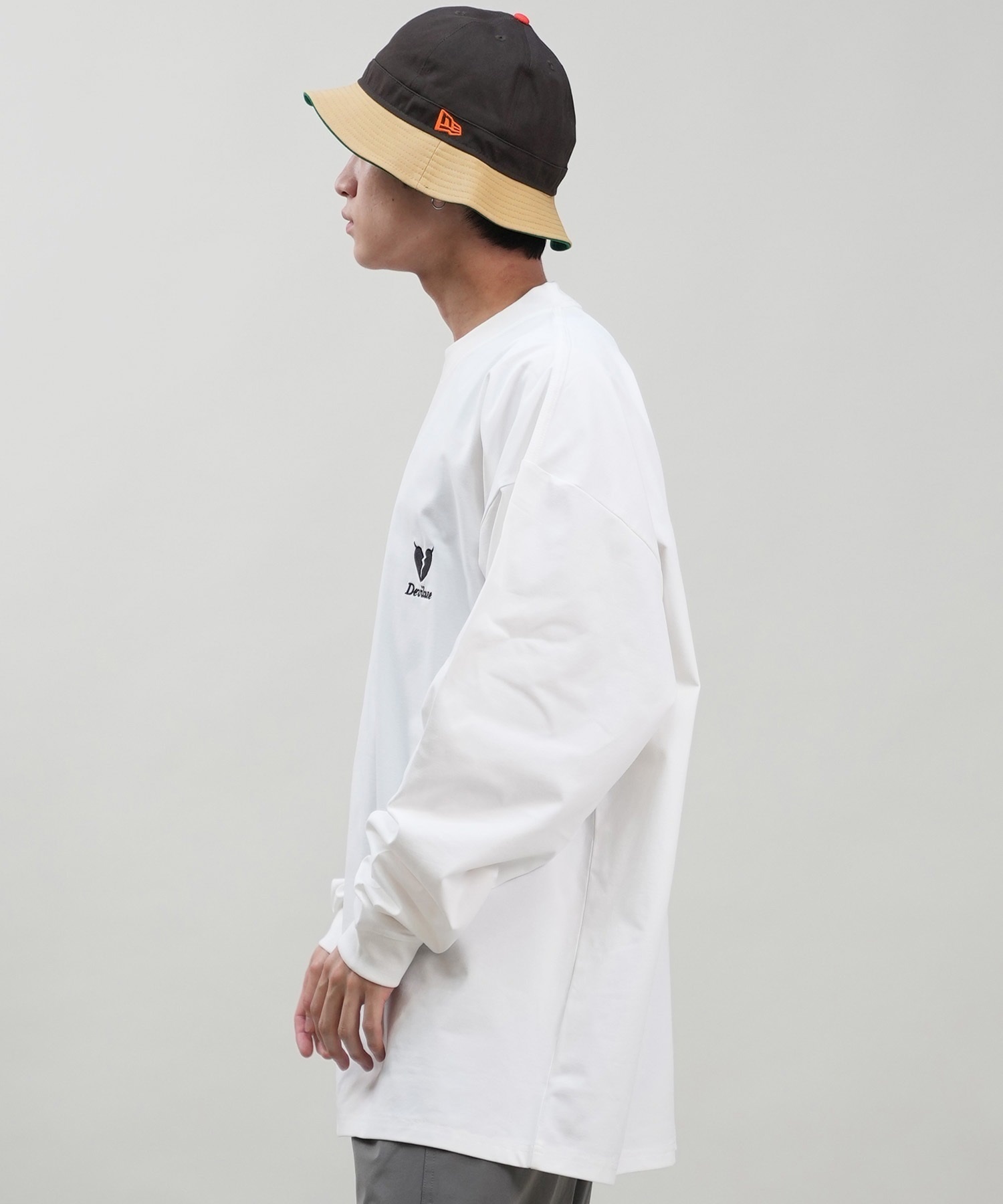 DEVILUSE デビルユース メンズ ラッシュガード 長袖 Tシャツ オーバーサイズ 水陸両用 ムラサキスポーツ限定 243OO1LT089DU(WHT-M)