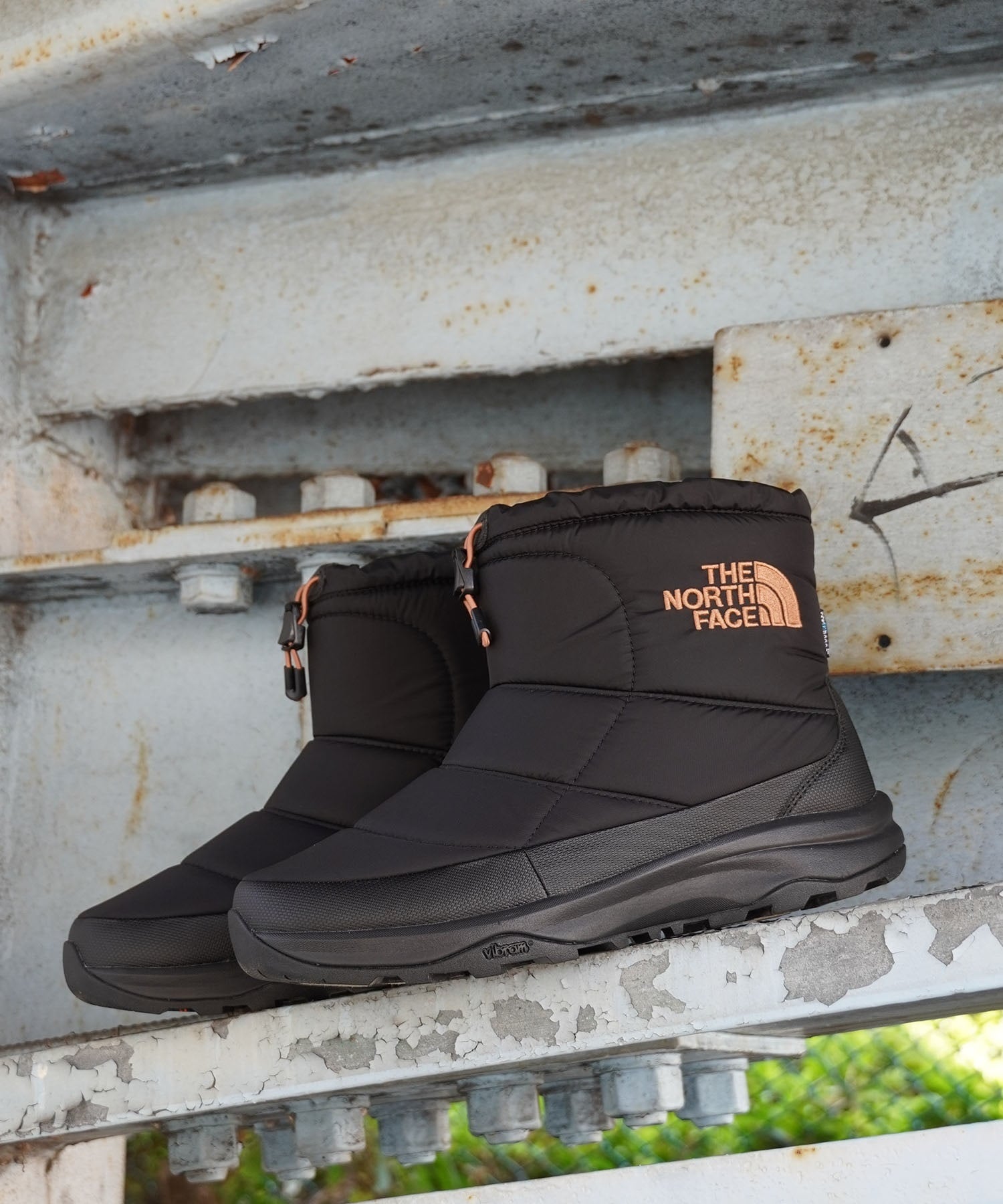 THE NORTH FACE ザ・ノース・フェイス ブーツ メンズ レディース ヌプシ ブーティ ウォータープルーフ ロゴ ショート アークティックグリップ NF52485(KW-23.0cm)