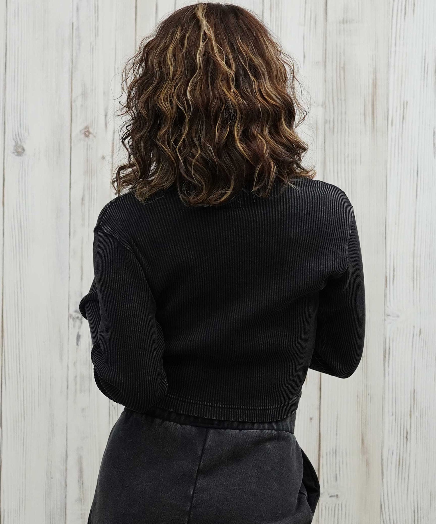 DC ディーシー 長袖 Tシャツ ロンT レディース クロップド丈 ショート丈 ジップアップ TELECO ZIP CARDIGAN LCD254310(BES-M)