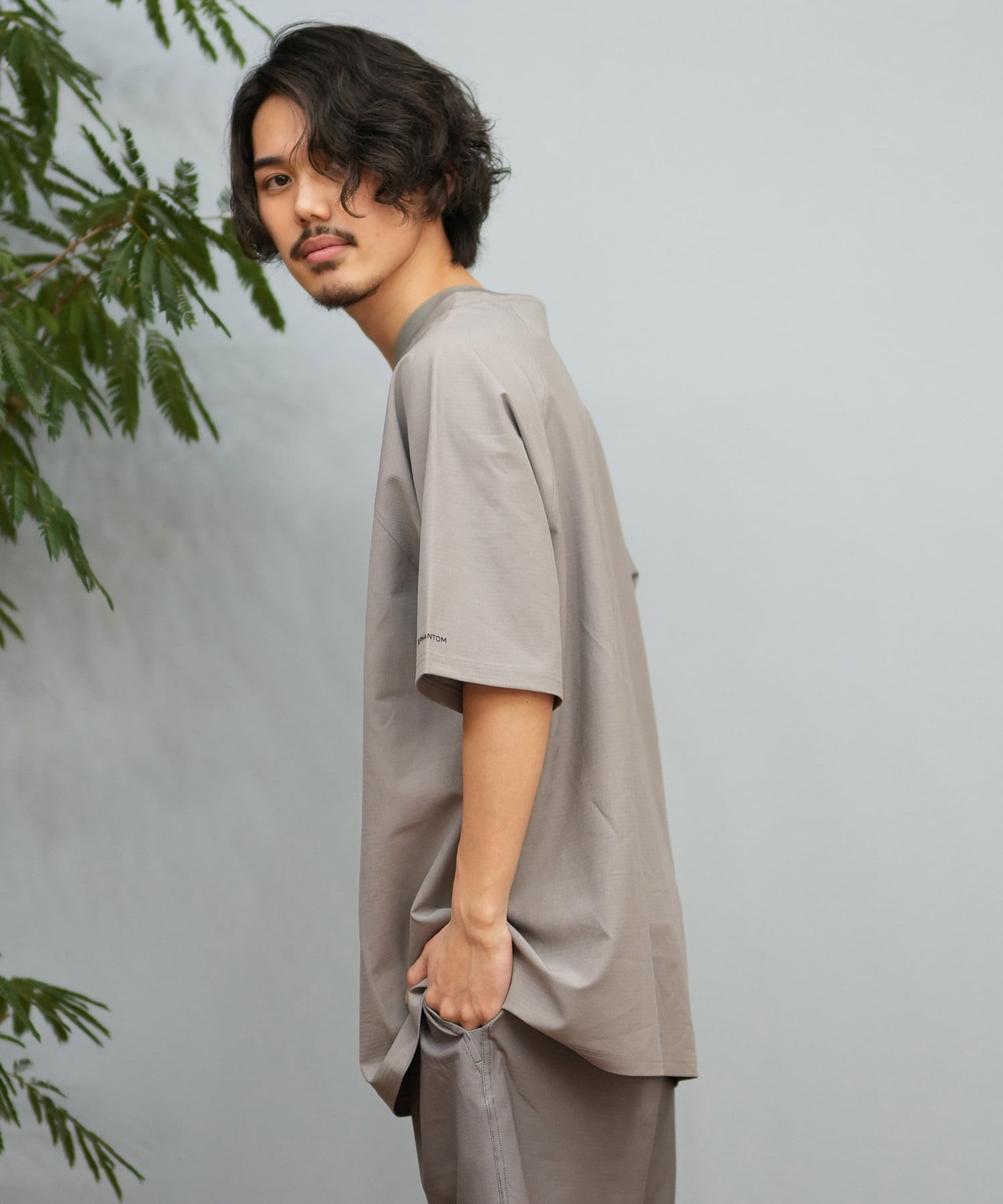 Hurley ハーレー 水着 ラッシュガード 半袖 Tシャツ メンズ ワンポイント ロゴ 水陸両用 撥水 吸水速乾 MUSS251089(WHT-M)