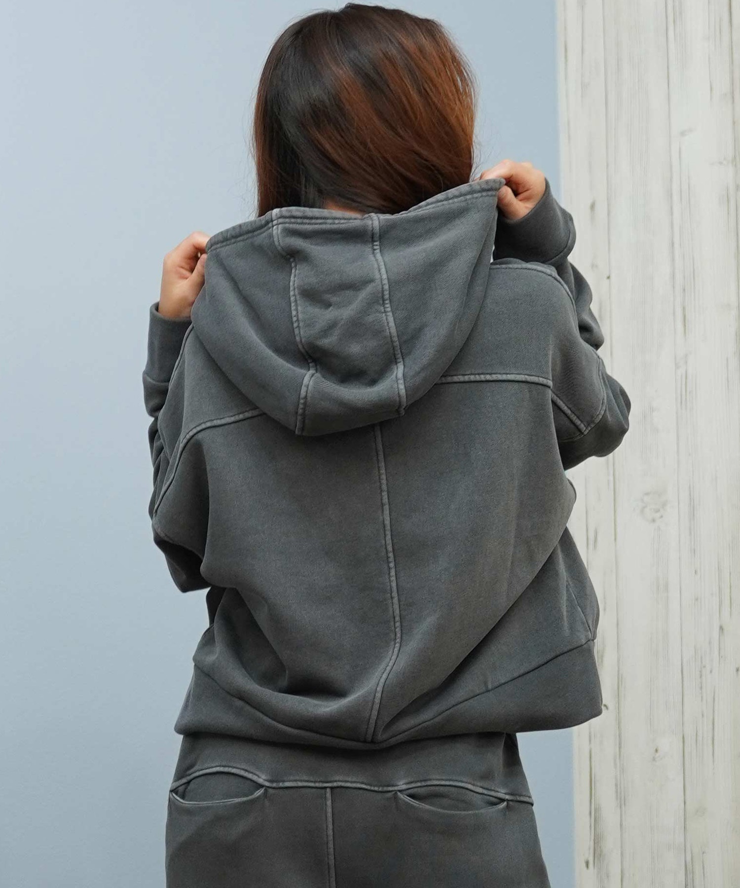 Hurley ハーレー ジップアップ パーカー レディース ワンポイント ロゴ 裏毛 SWEAT PIGMENT FZ HOODIE WCFF252030(ANVY-M)