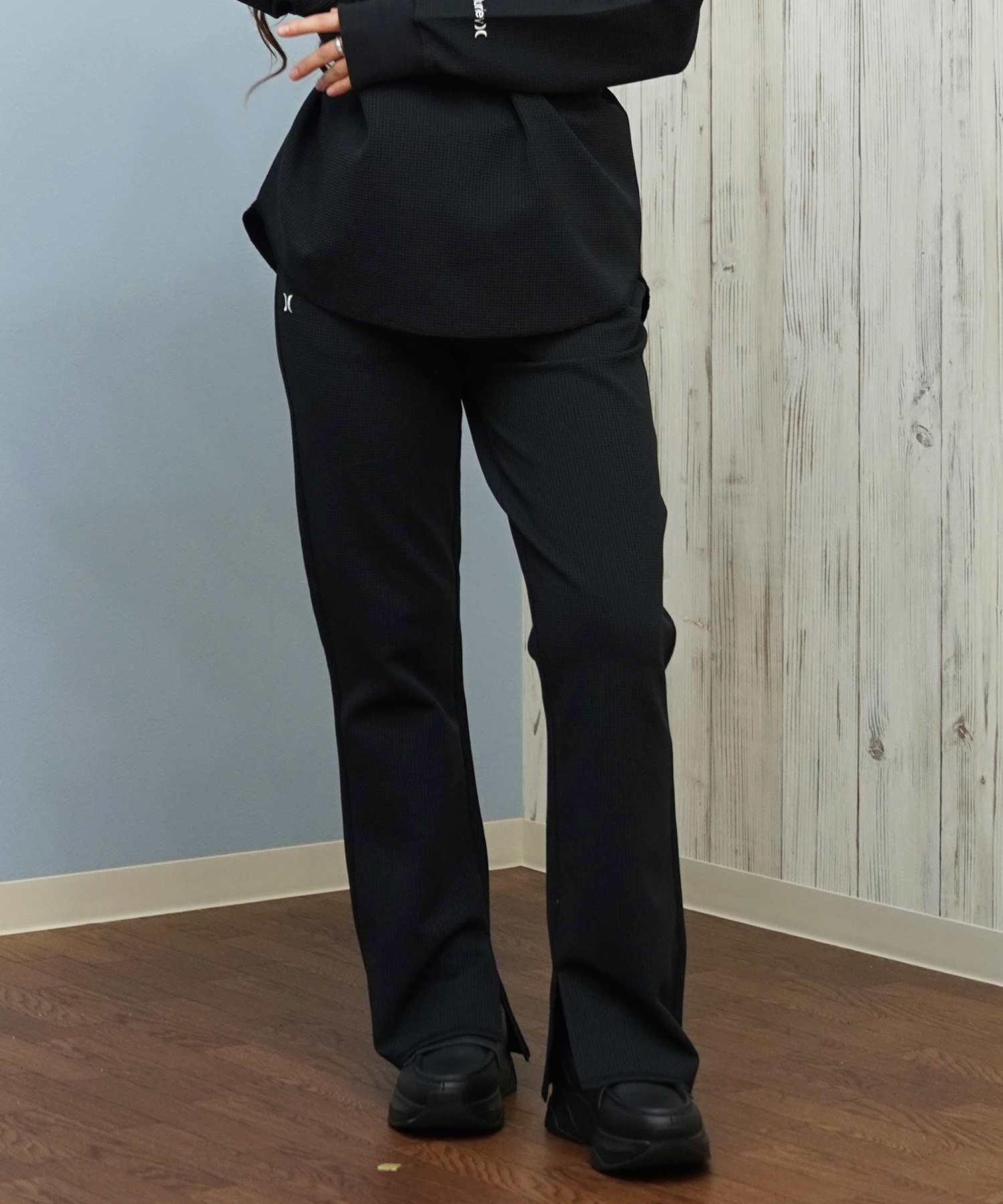 Hurley ハーレー ロングパンツ レディース サーマル ワッフル素材 ロゴ ワンポイント セットアップ対応 THERMAL PANTS WCPT252049(OWHT-M)