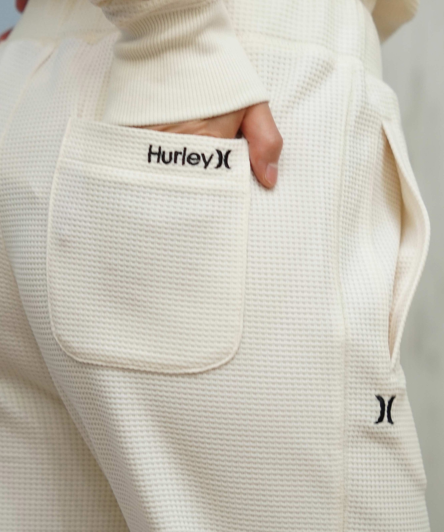 Hurley ハーレー ロングパンツ レディース サーマル ワッフル素材 ロゴ ワンポイント セットアップ対応 THERMAL PANTS WCPT252049(OWHT-M)