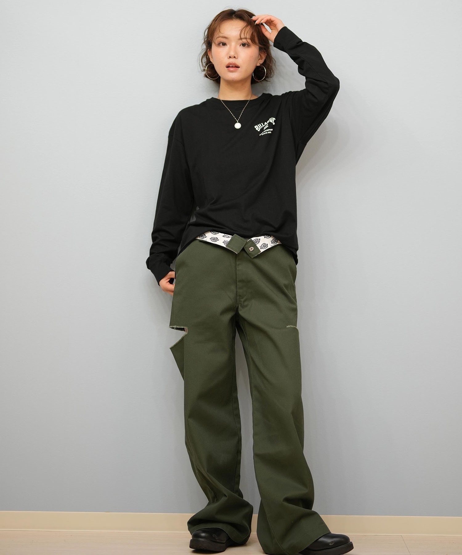 BILLABONG ビラボン 長袖 Tシャツ ロンT レディース バックプリント SQUARE LOGO BOY FIT LS TEE BF014-052(BLK-M)