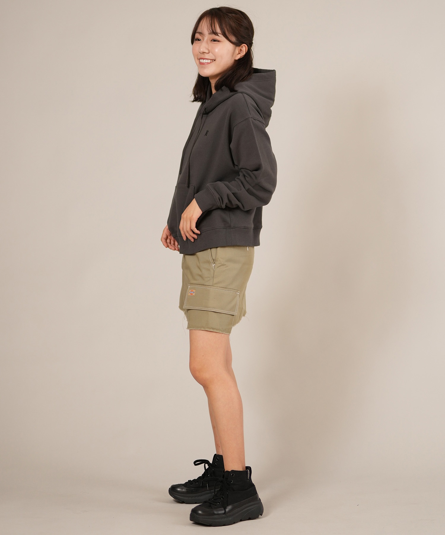 RIKKA FEMME リッカファム プルオーバー パーカー レディース スウェット フーディー ワンポイント 刺繍 裏毛 RF25FW17(IVO-FREE)