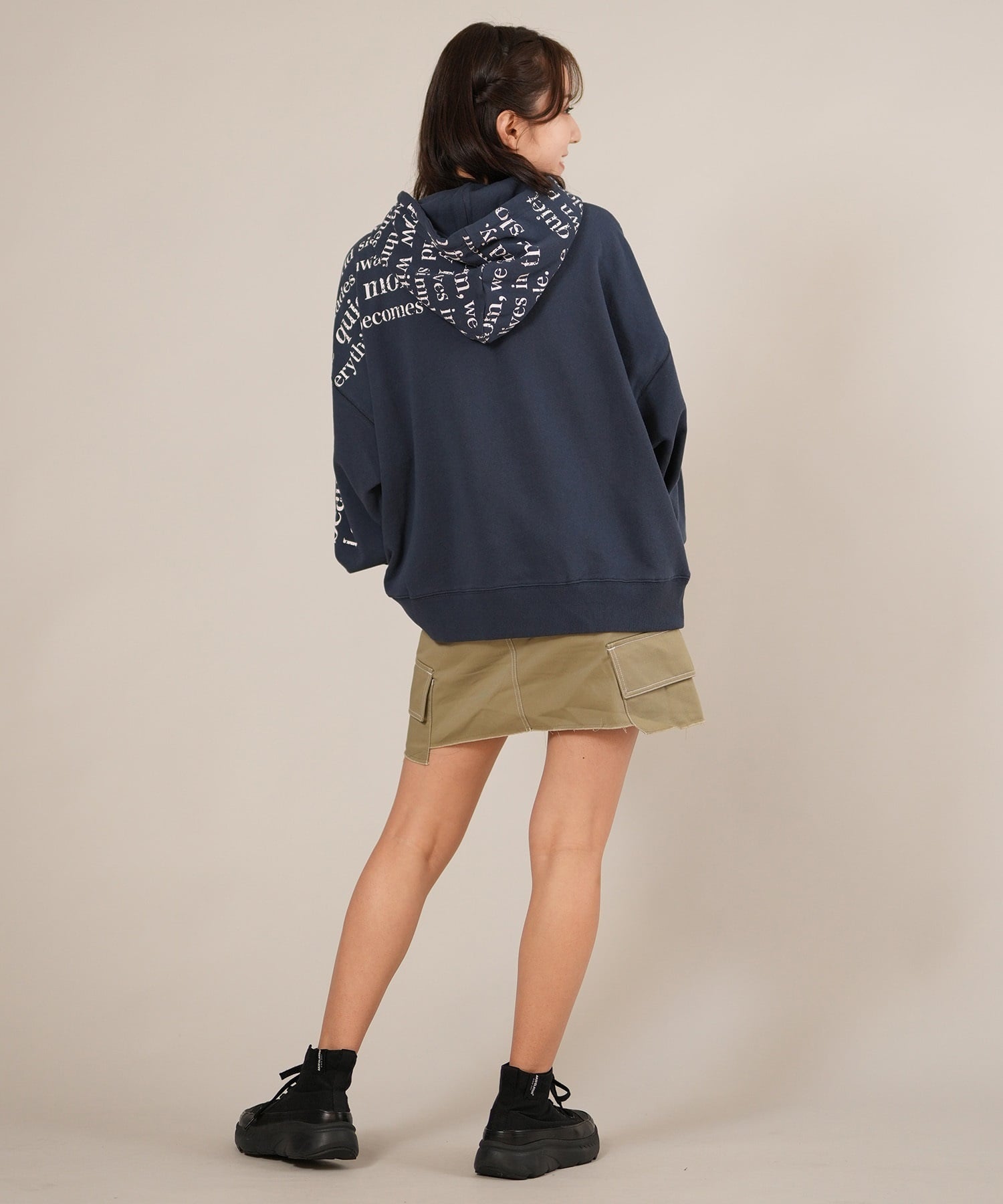 RIKKA FEMME リッカファム プルオーバー パーカー レディース スウェット フーディー ロゴ プリント 裏毛 RF25FW08(LBE-FREE)