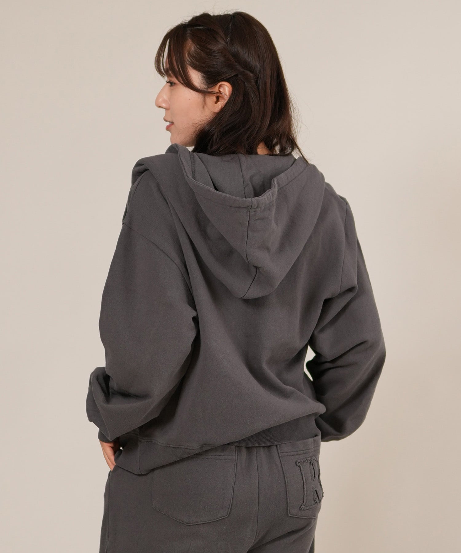 RIKKA FEMME リッカファム ジップアップ パーカー レディース スウェット フーディー ロゴ ワッペン 裏毛 セットアップ対応 RF25FW09(CGY-FREE)