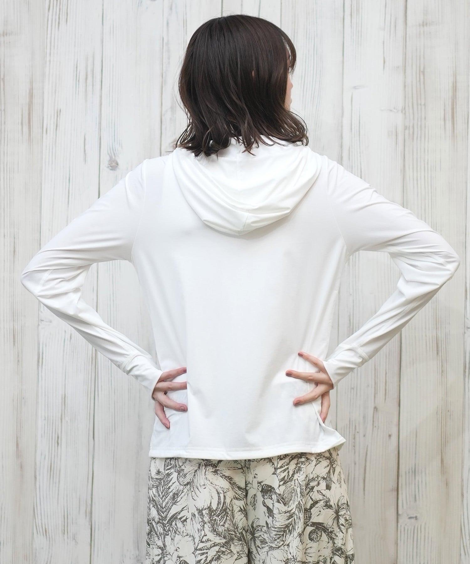 ROXY ロキシー 水着 レディース ラッシュガード ジップアップ パーカー UVカット 接触冷感 速乾 軽量 AURORA RLY251029(WHT-S)