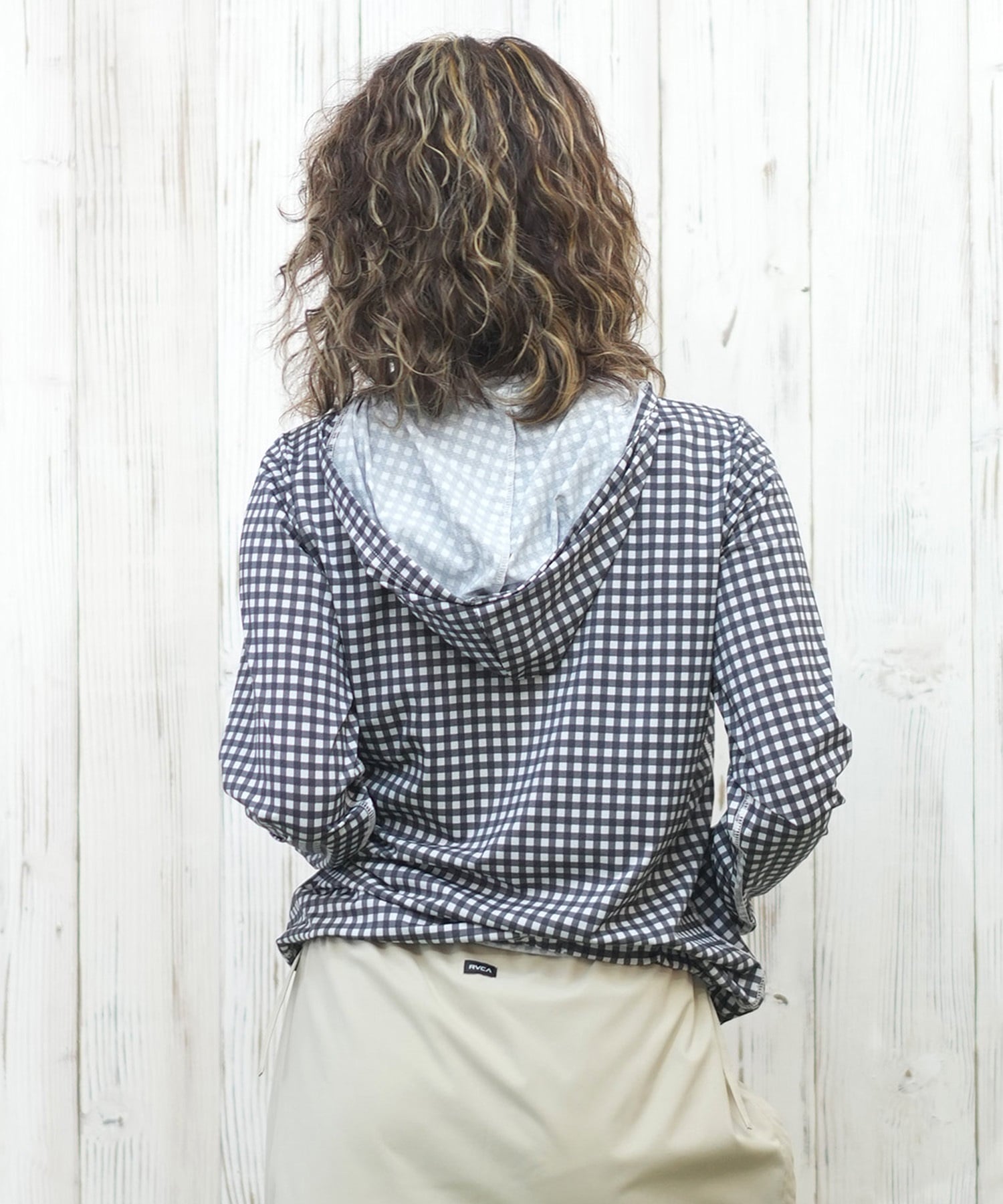 ROXY ロキシー 水着 レディース ラッシュガード ジップアップ パーカー UVカット 接触冷感 速乾 軽量 AURORA RLY251029(WHT-S)