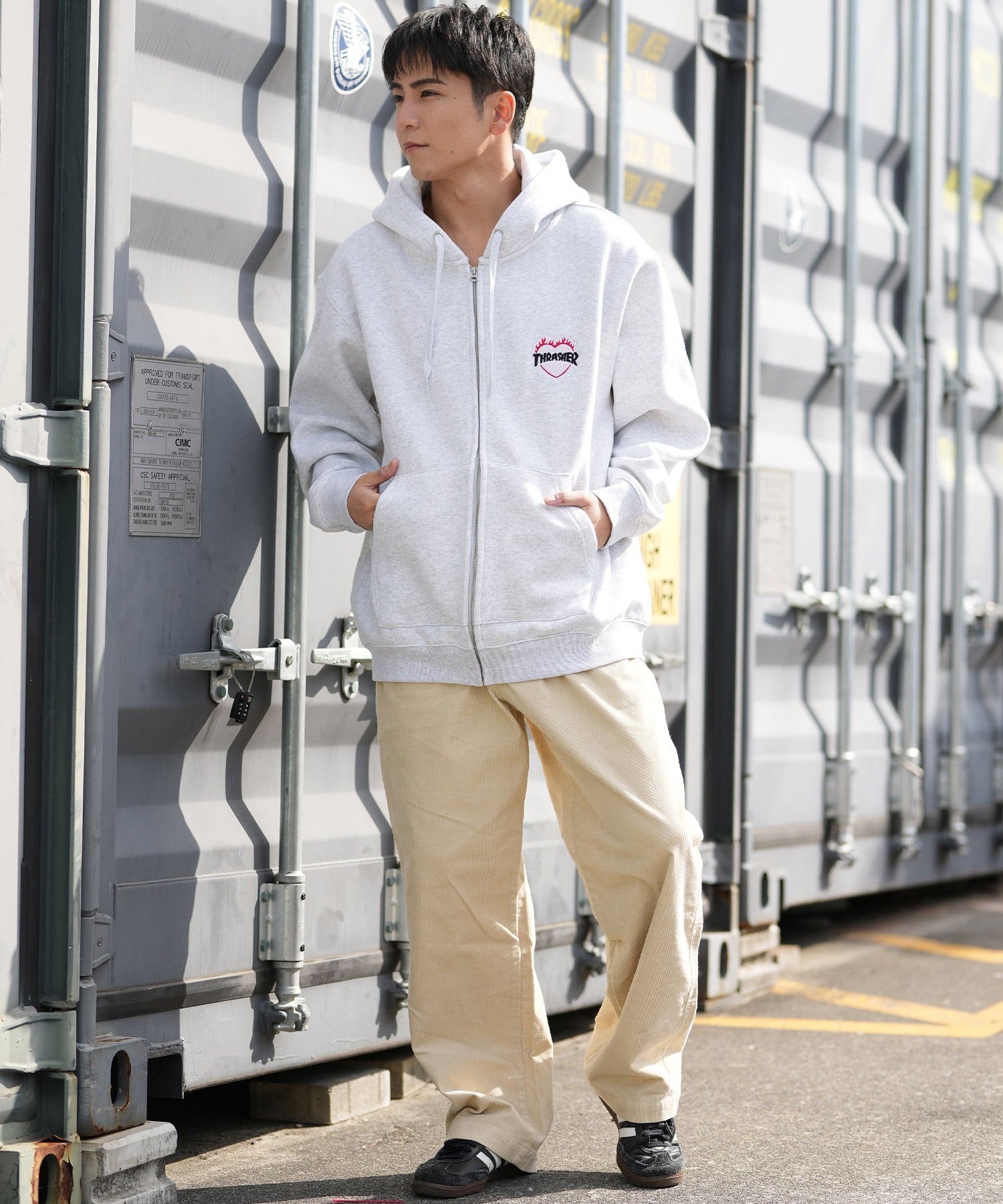 THRASHER スラッシャー ジップアップ パーカー メンズ スウェット フーディー ロゴ ワンポイント 裏起毛 254TH1PK065(WHT-M)