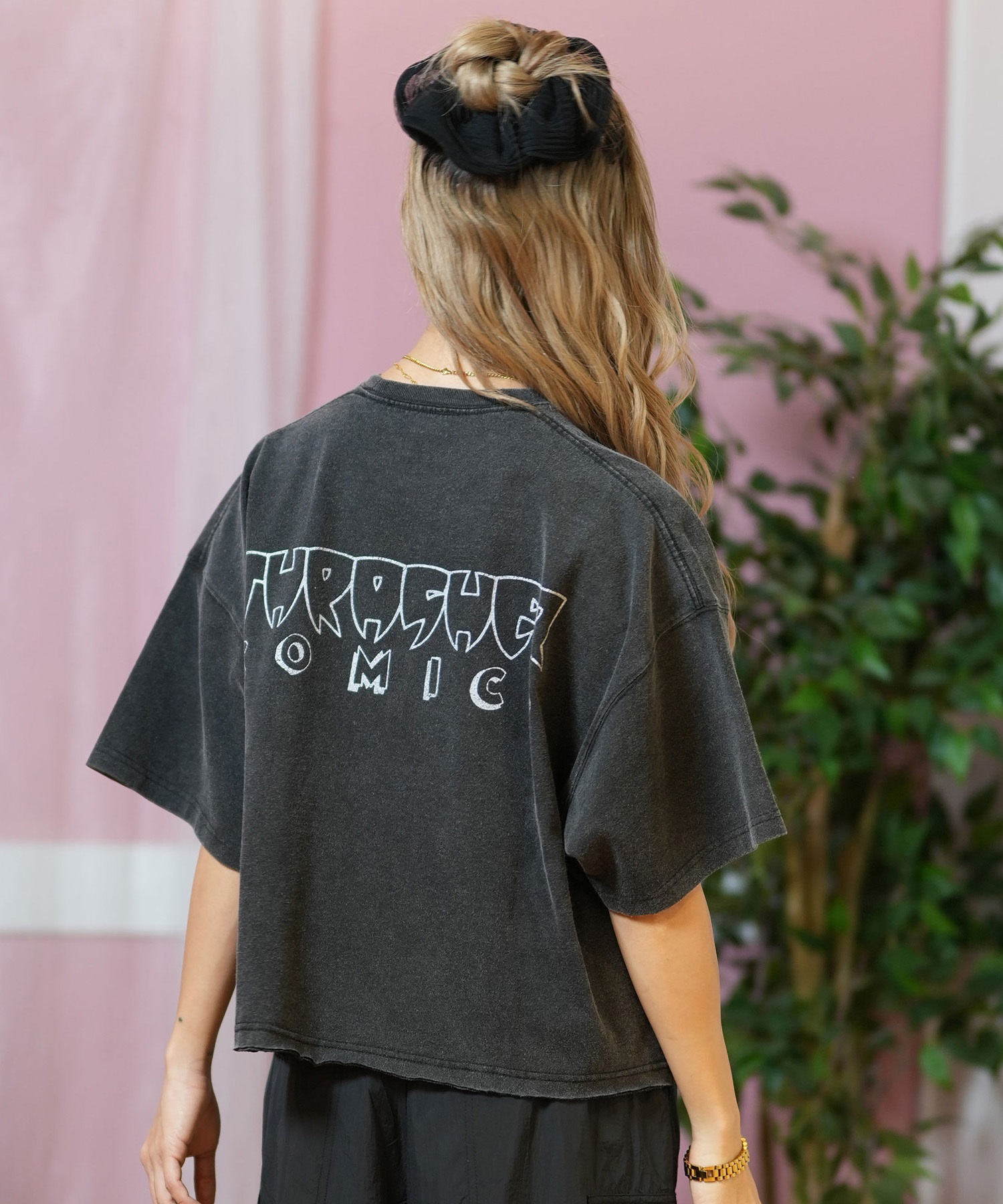 THRASHER スラッシャー 半袖 Tシャツ レディース コミックプリント クロップド丈 252TH2ST026(BLK-1-FREE)