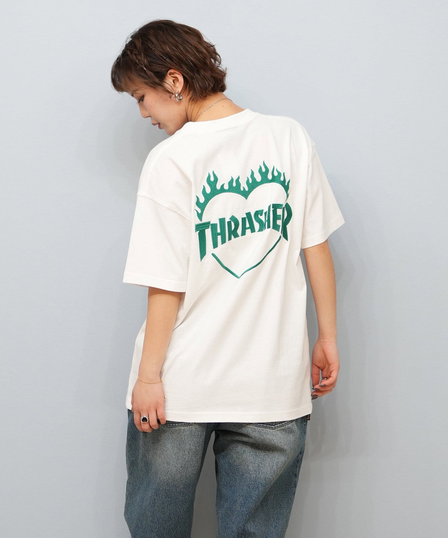 THRASHER スラッシャー 半袖 Tシャツ レディース バックプリント バーニングハート 252TH2ST030(WHT-1-M)