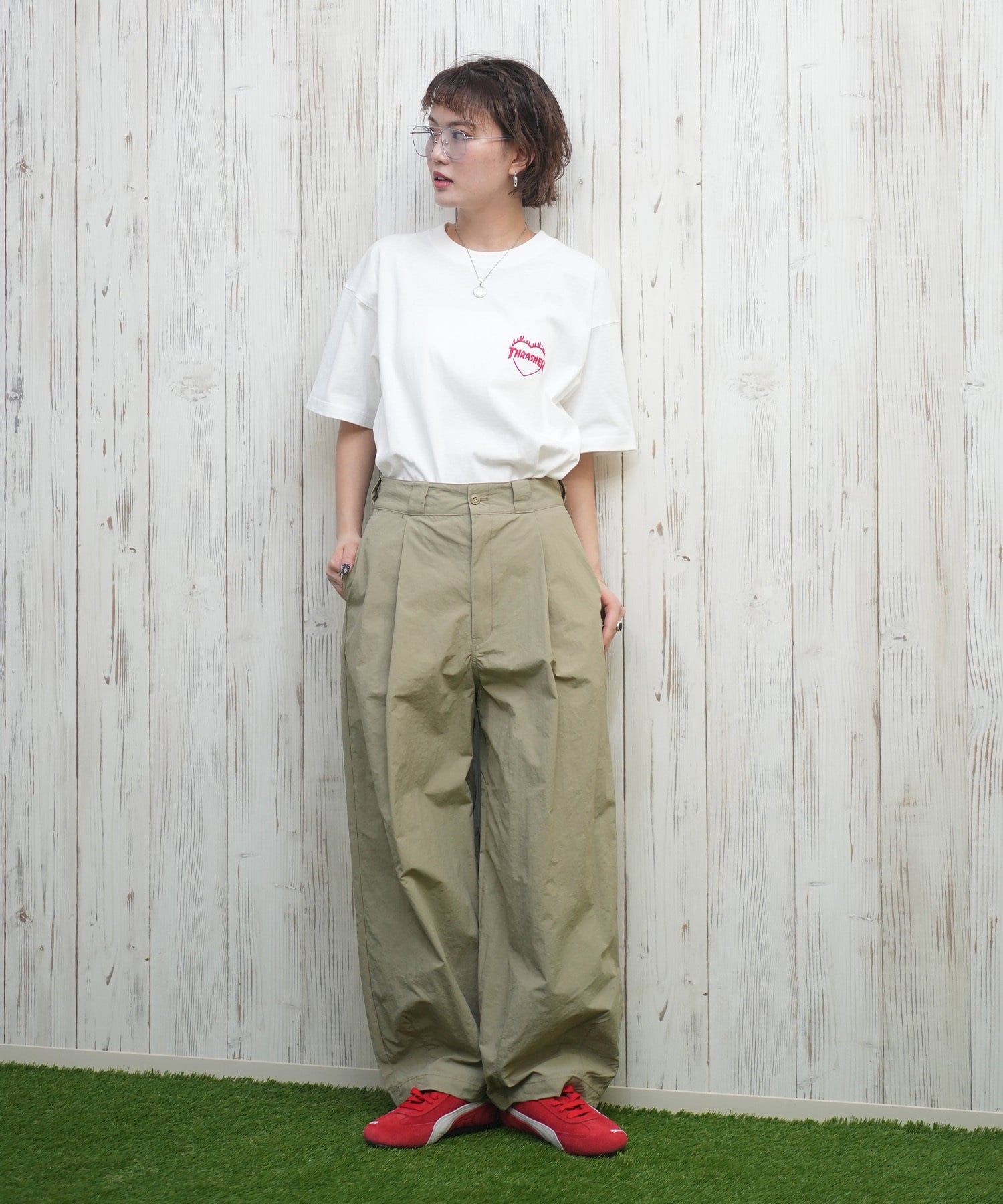 THRASHER スラッシャー 半袖 Tシャツ レディース バックプリント バーニングハート 252TH2ST030(WHT-1-M)