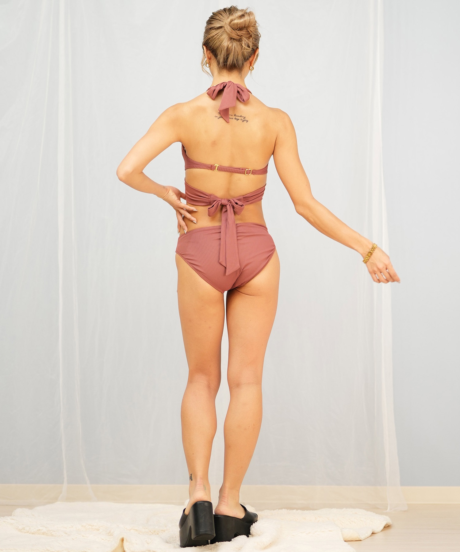 Beach Queen ビーチクイーン 水着 レディース  クロスブラ リブ 403810(WHT-9)