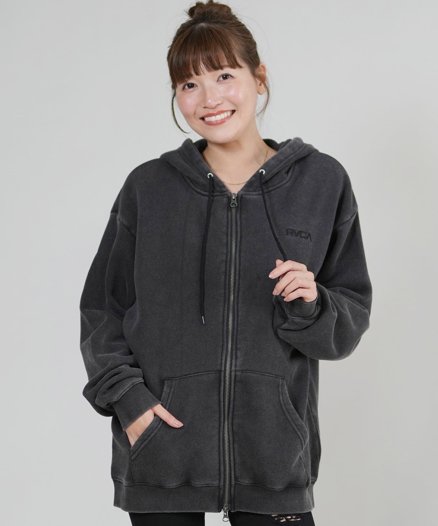 RVCA ルーカ ジップアップ パーカー レディース バックプリント ロゴ BF044-P02(BLK-M)