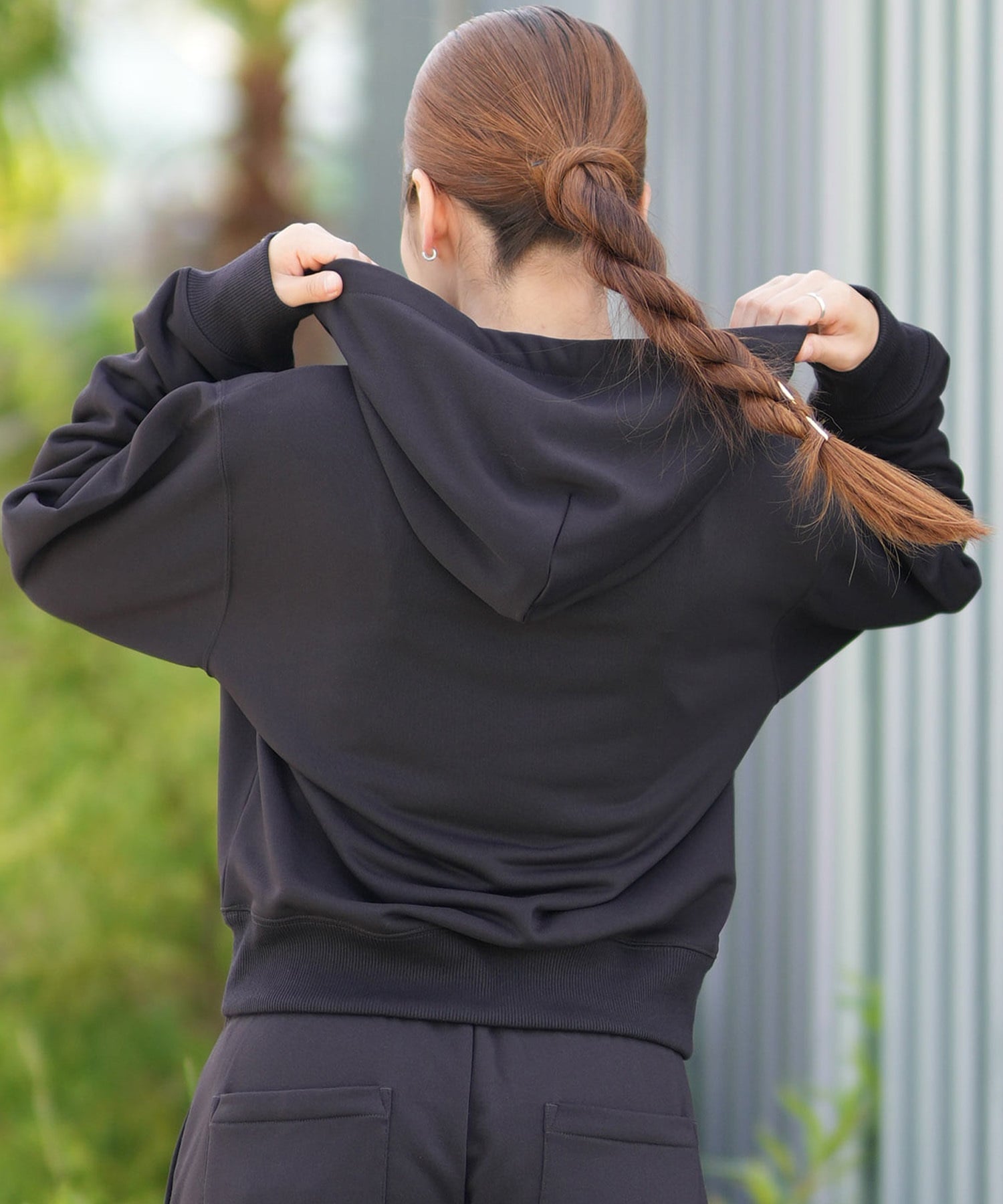 X-girl SPORTS エックスガールスポーツ プルオーバー パーカー レディース クロップド丈 ショート丈 ロゴ 155253012002(BK-M)