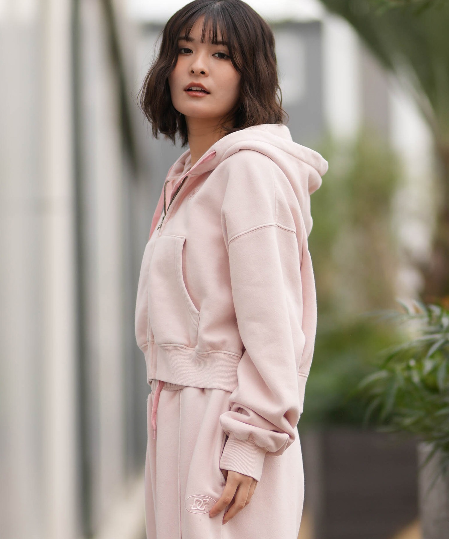 DC ディーシー ジップアップ パーカー レディース クロップド丈 ショート丈 26 WS HIDDEN SHORT Z LZH261309(BKS-M)