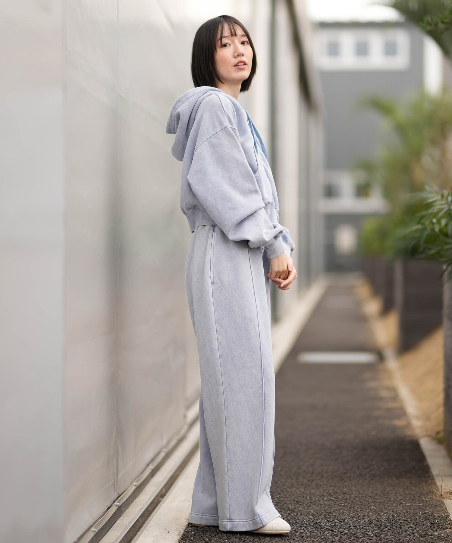 DC ディーシー ジップアップ パーカー レディース クロップド丈 ショート丈 26 WS HIDDEN SHORT Z LZH261309(BKS-M)