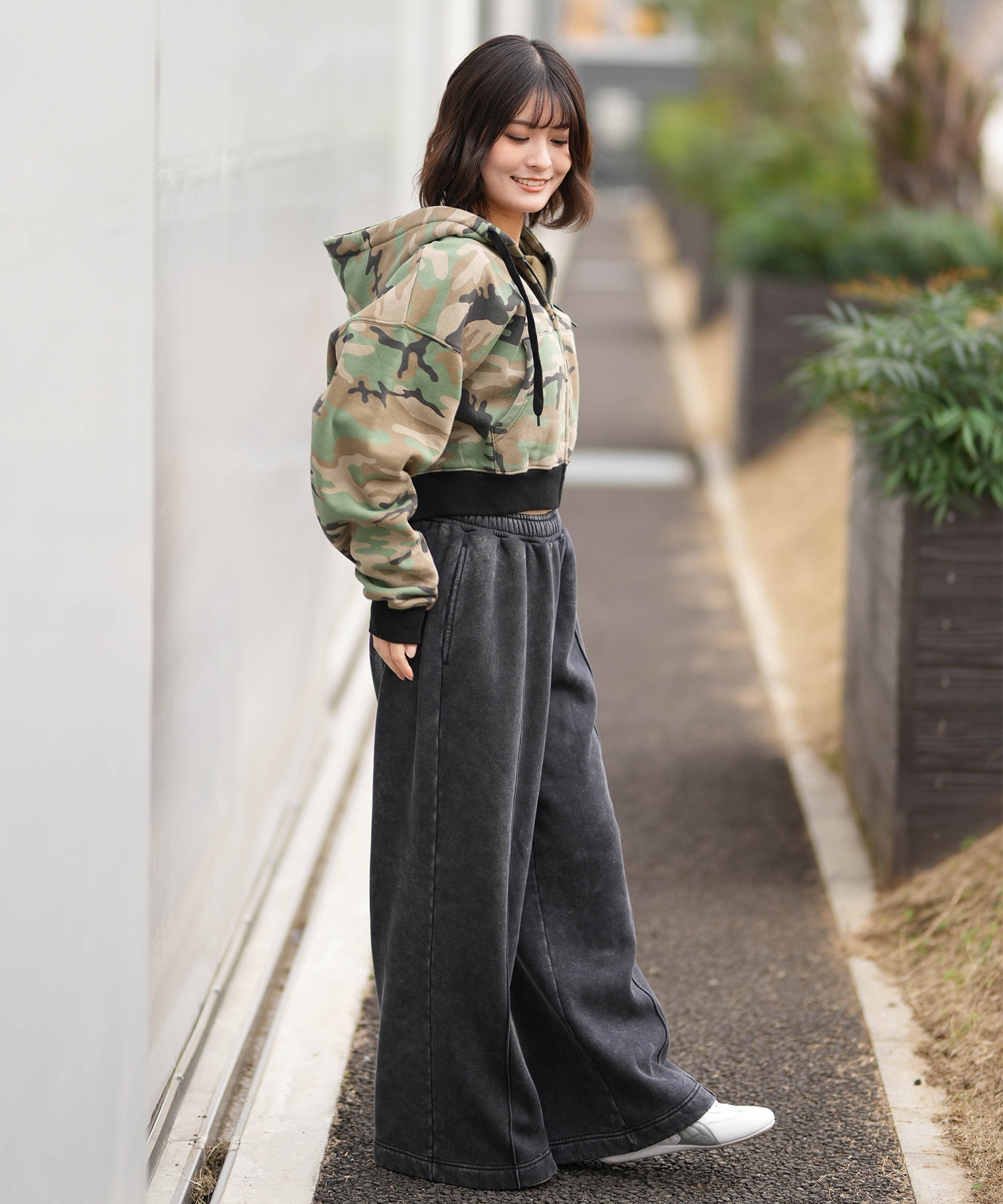 DC ディーシー ジップアップ パーカー レディース クロップド丈 ショート丈 26 WS HIDDEN SHORT Z LZH261309(BKS-M)