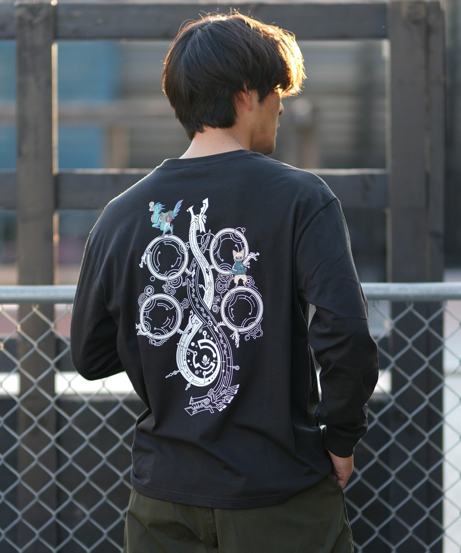 PUMA プーマ 長袖 Tシャツ ロンT メンズ モンスターハンターワイルズ コラボレーション 636485(01-M)