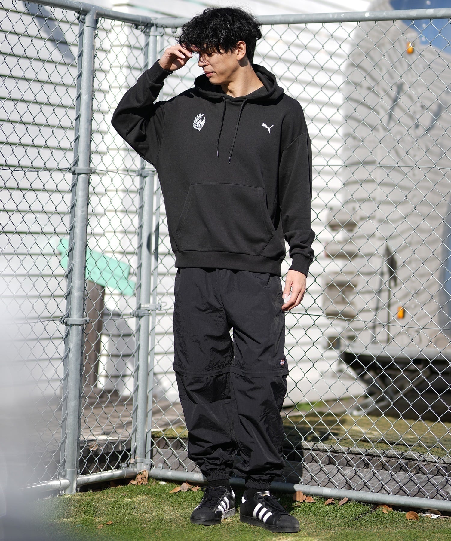 PUMA プーマ プルオーバー パーカー メンズ モンスターハンターワイルズ コラボレーション 636483(01-S)