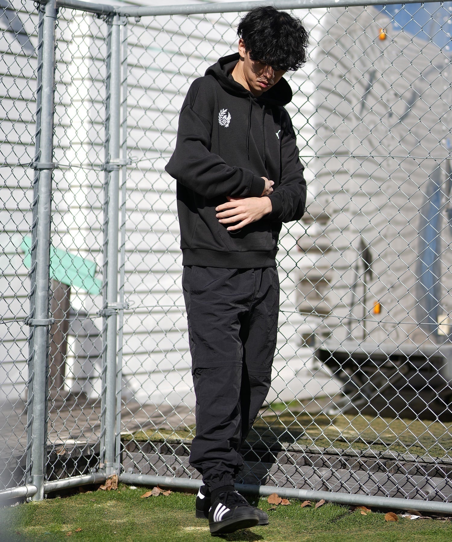 PUMA プーマ プルオーバー パーカー メンズ モンスターハンターワイルズ コラボレーション 636483(01-S)