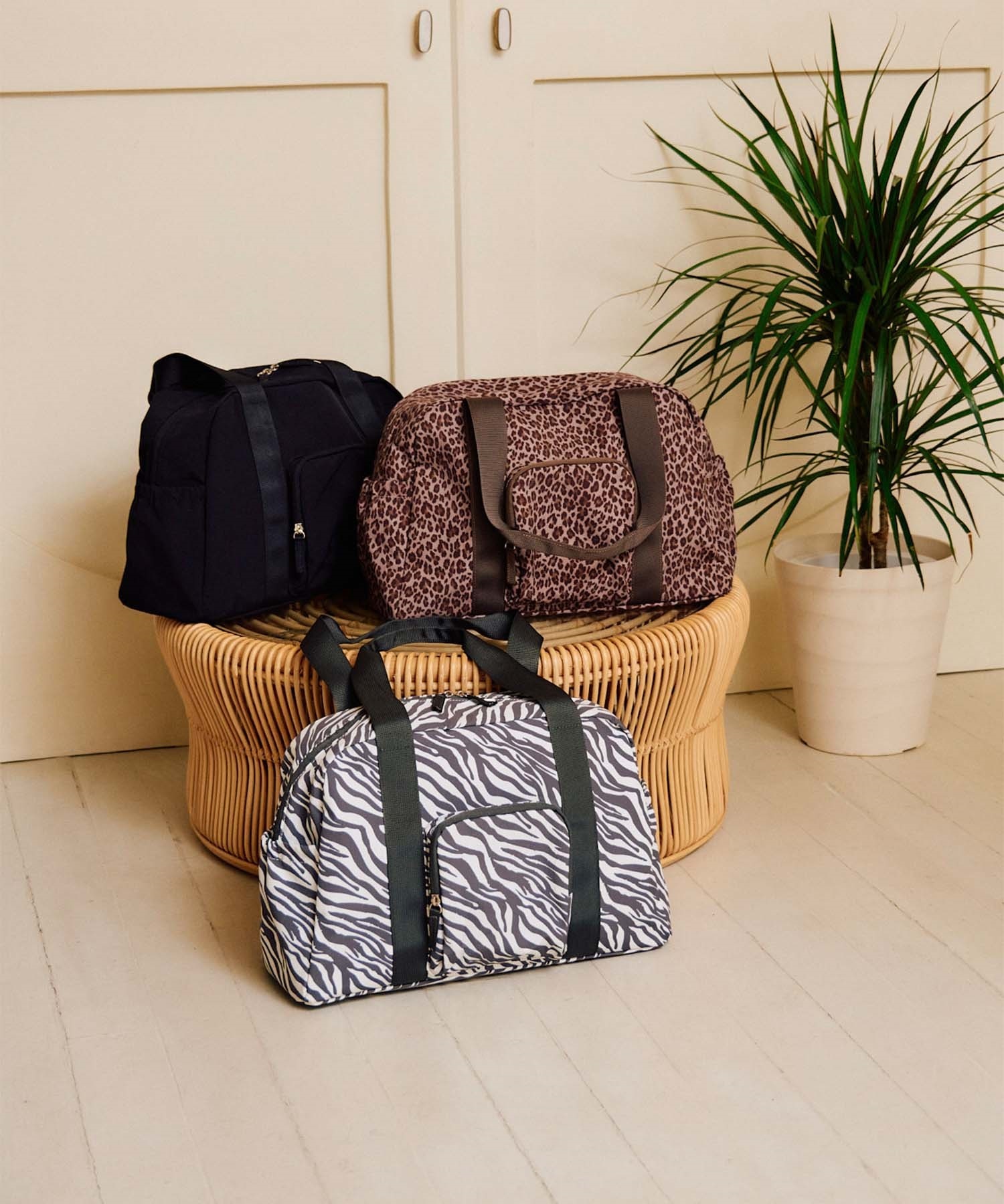 RIKKA FEMME リッカファム バッグ ボストンバッグ アニマル柄 RFA6S-0104(BLK-FREE)